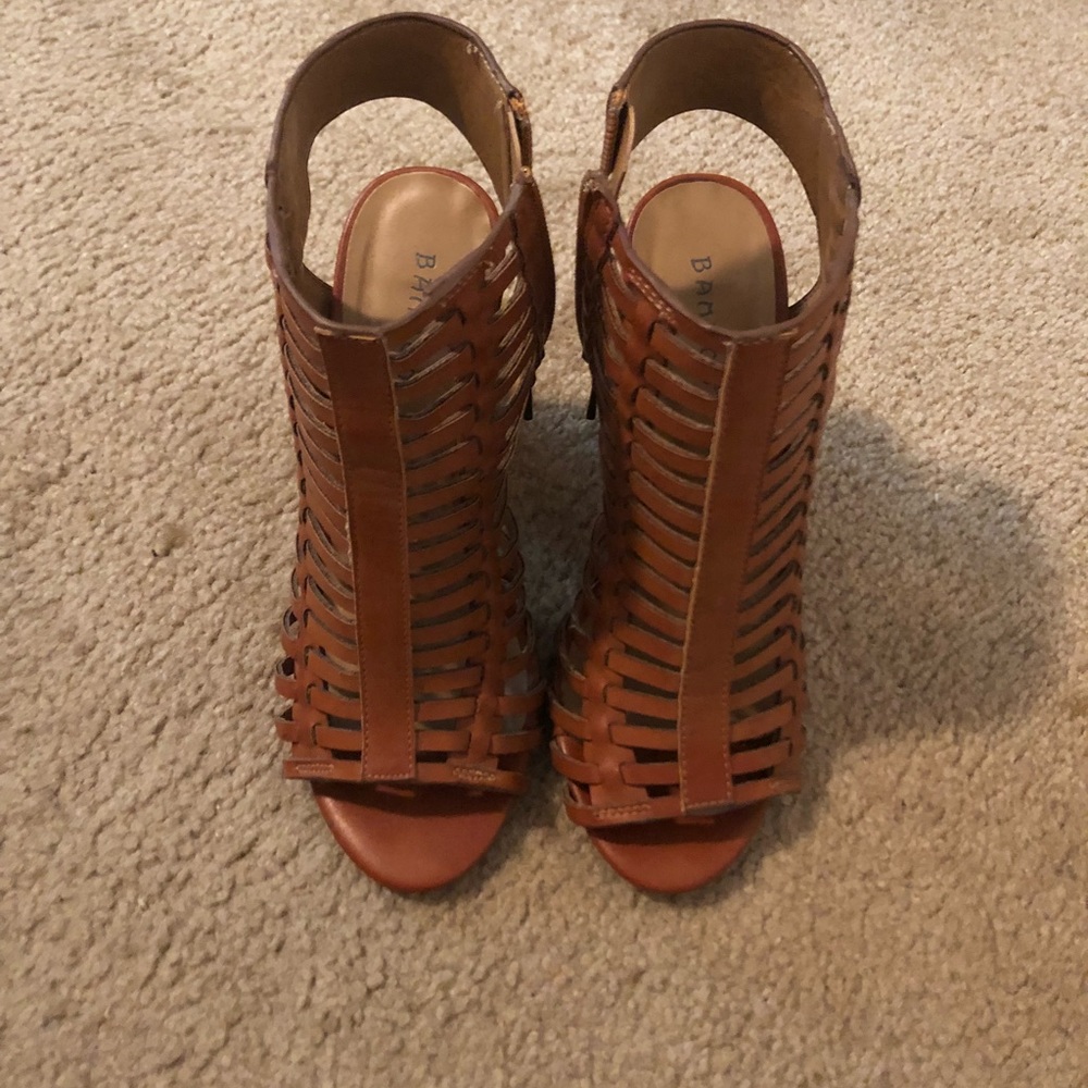 Brown caged faux leather heels